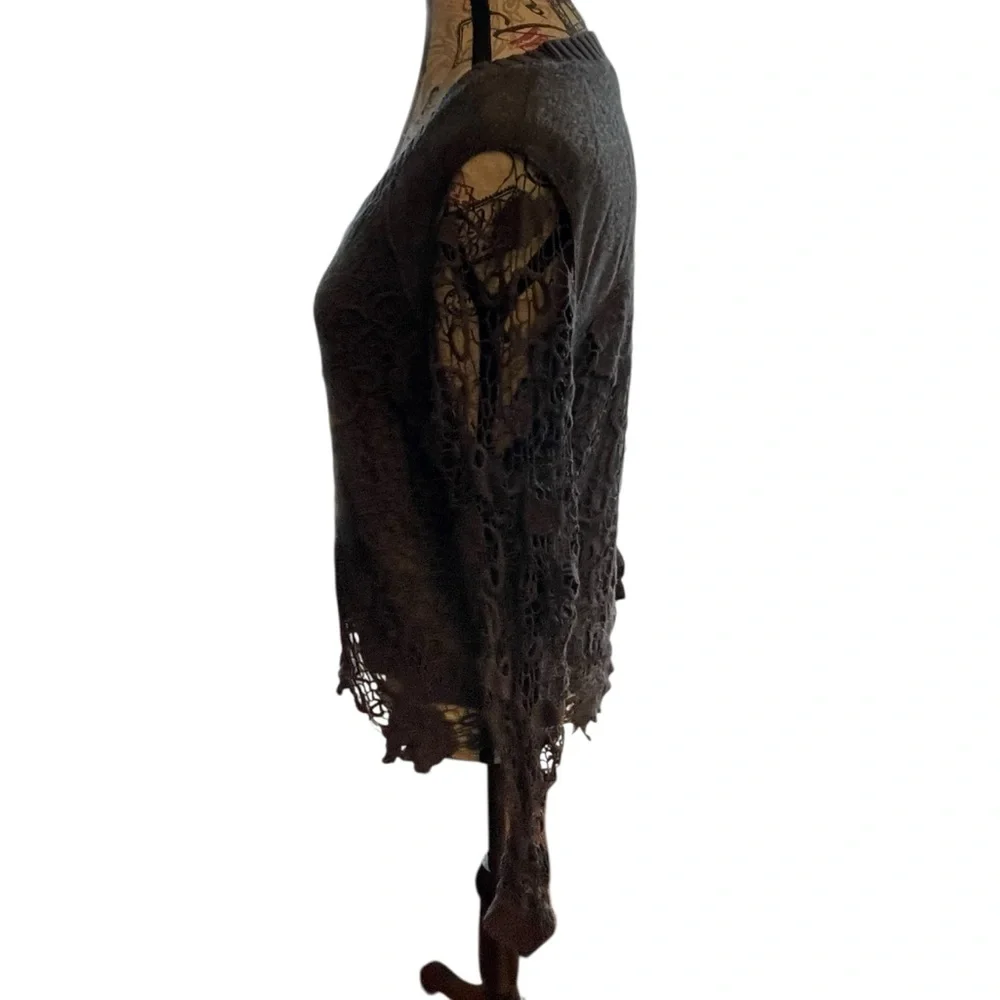 Free People black Cropped Lace Blouse - Picture 3 of 8